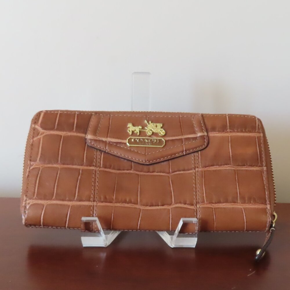 COACH Madison Accordion Zip Wallet Crocodile Embossed Leather Toffee EUC 44412